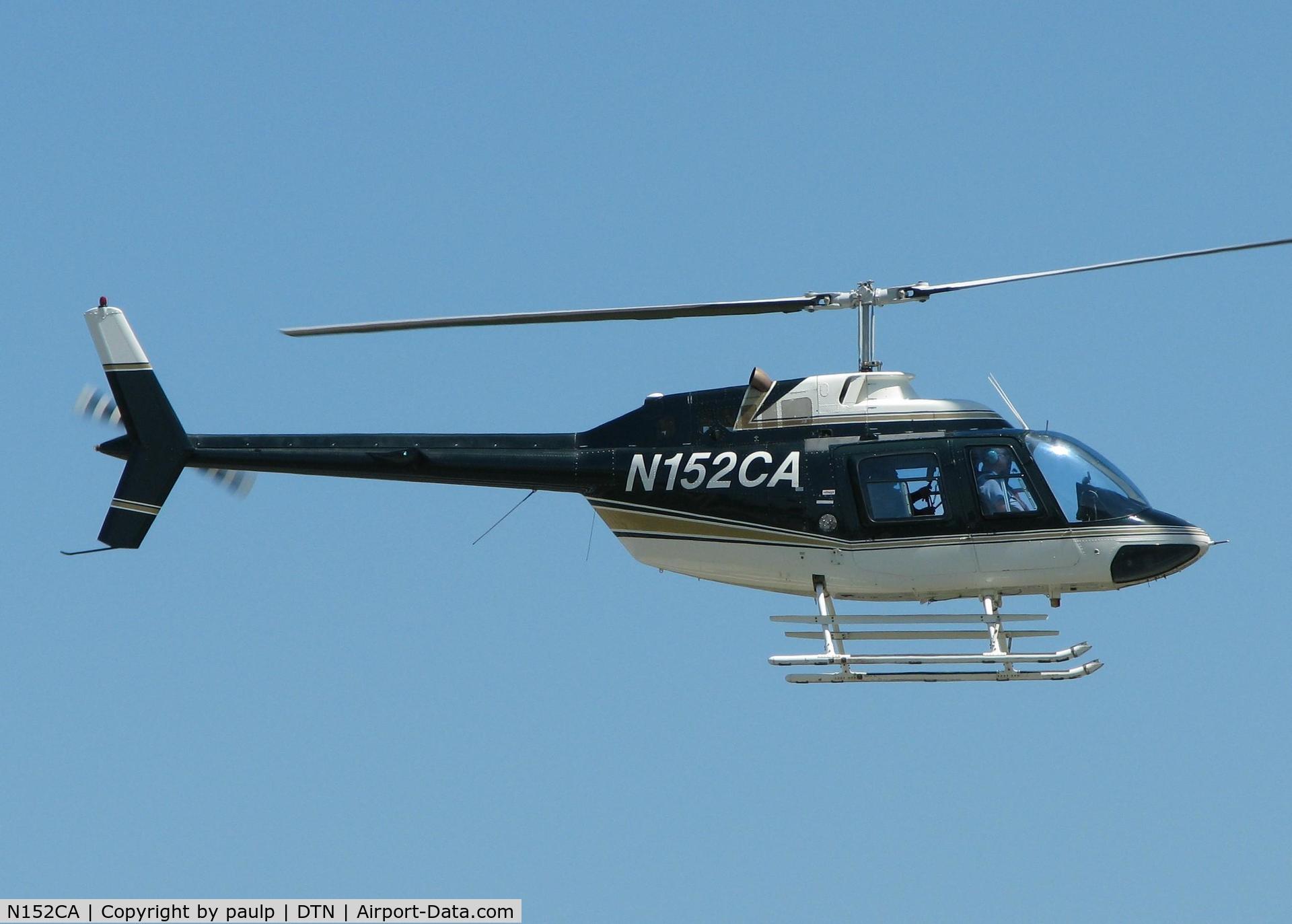 N152CA, 1978 Bell 206B JetRanger III C/N 2342, Landing at the Shreveport Downtown airport.