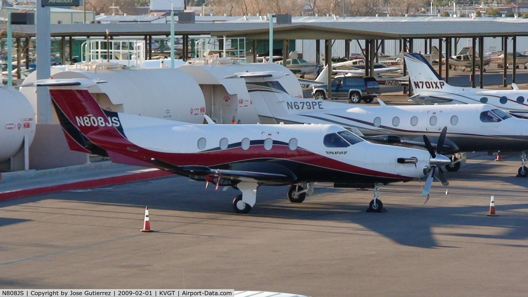 N808JS, 2008 Pilatus PC-12/47E C/N 1003, November-Eight-Zero-Eight-Juliet-Sierra.