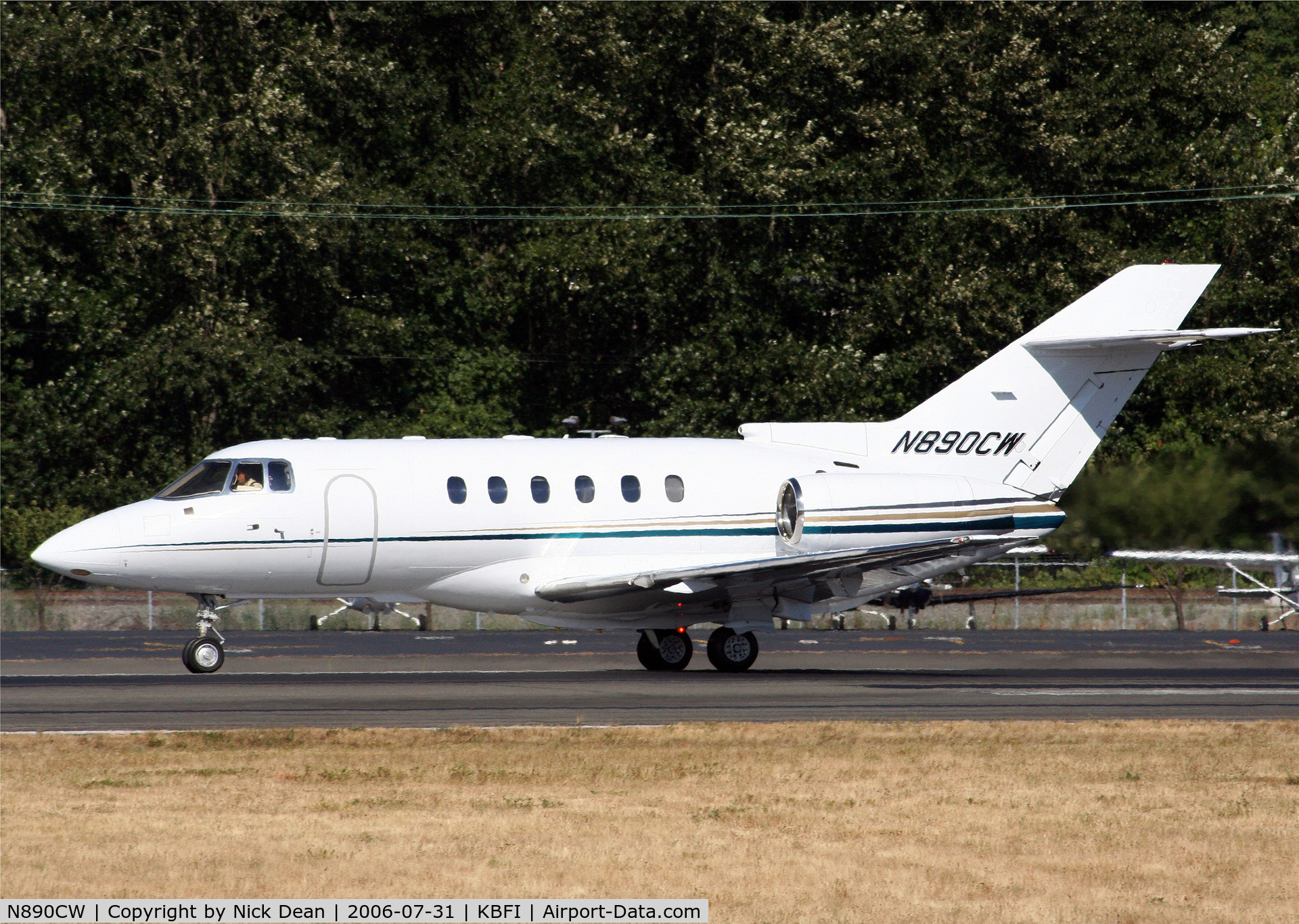 N890CW, 2000 Raytheon Hawker 800XP C/N 258510, KBFI