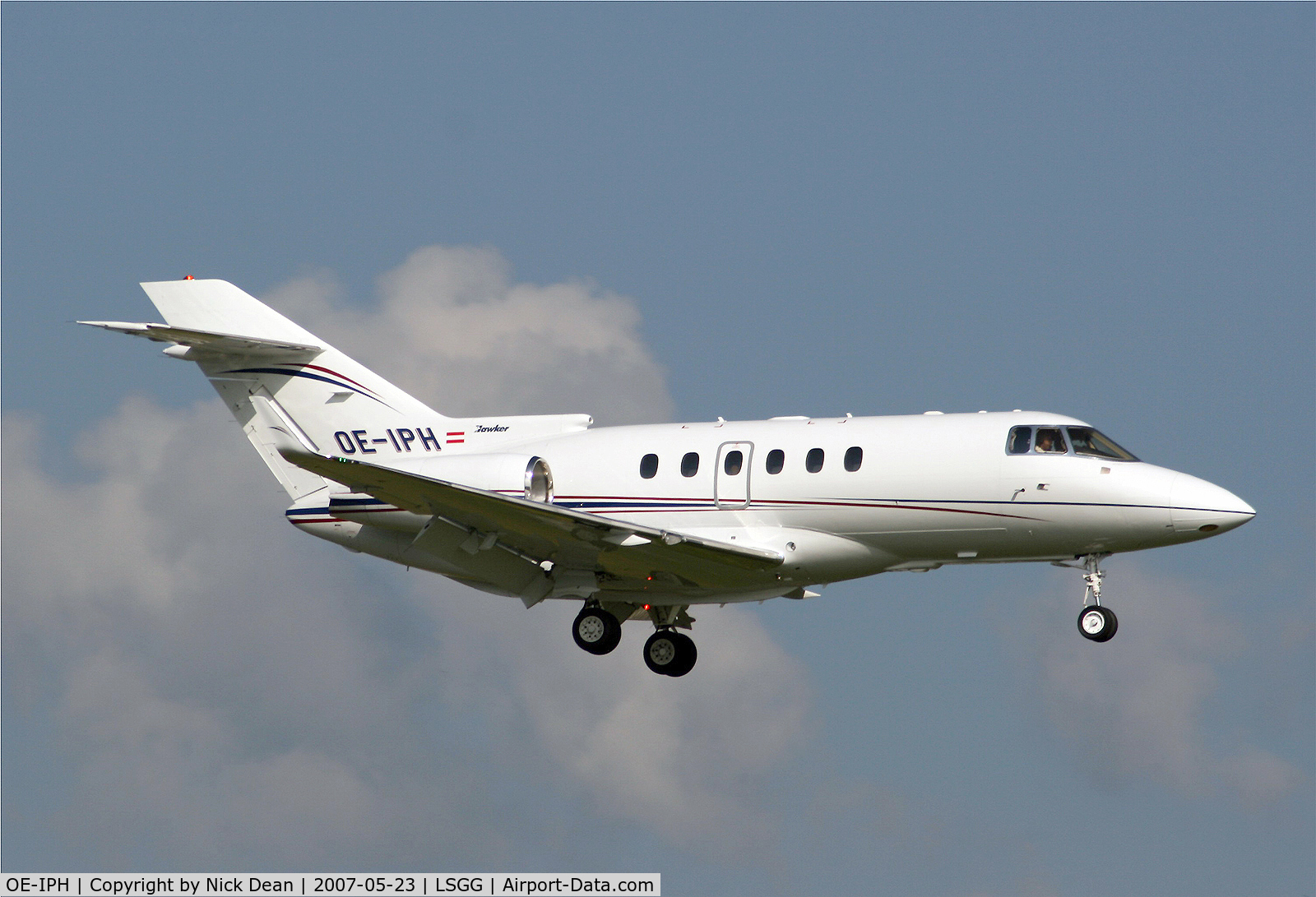 OE-IPH, 2006 Raytheon Hawker 850XP C/N 258778, LSGG