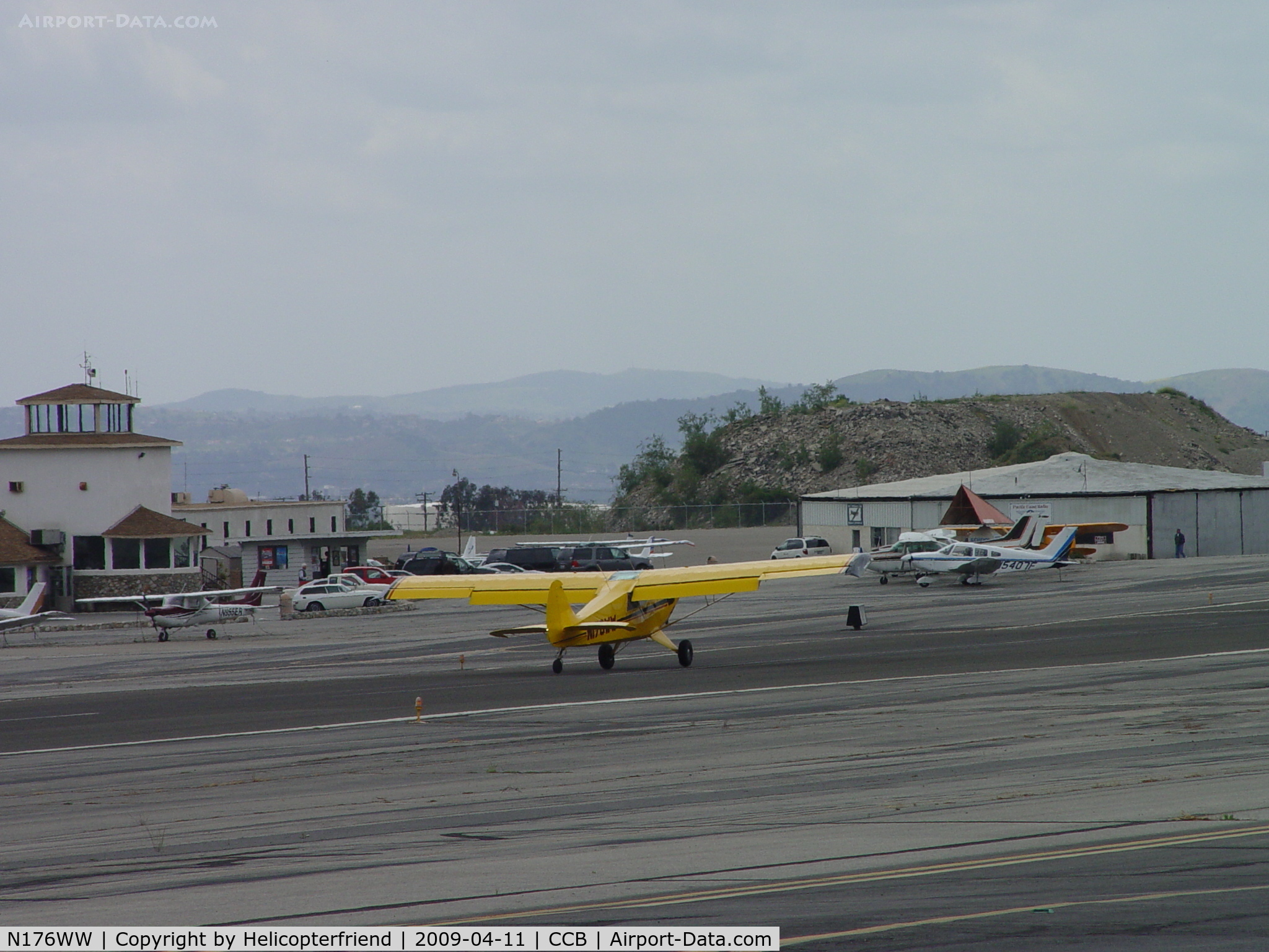 N176WW, 2006 Aviat A-1B Husky C/N 2377, Rolling out from landing