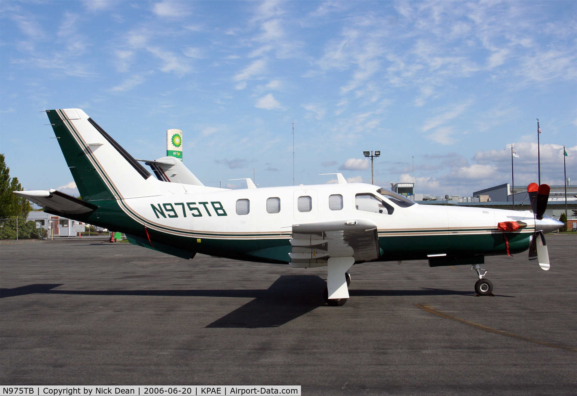 N975TB, 1993 Socata TBM-700 C/N 75, KPAE