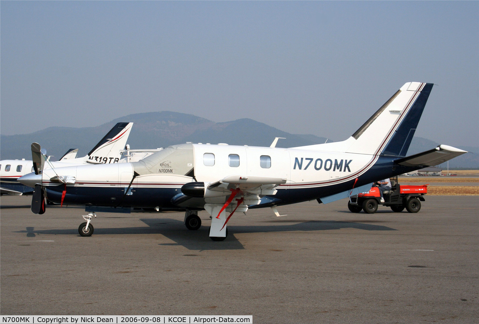 N700MK, 2002 Socata TBM-700 C/N 251, KCOE