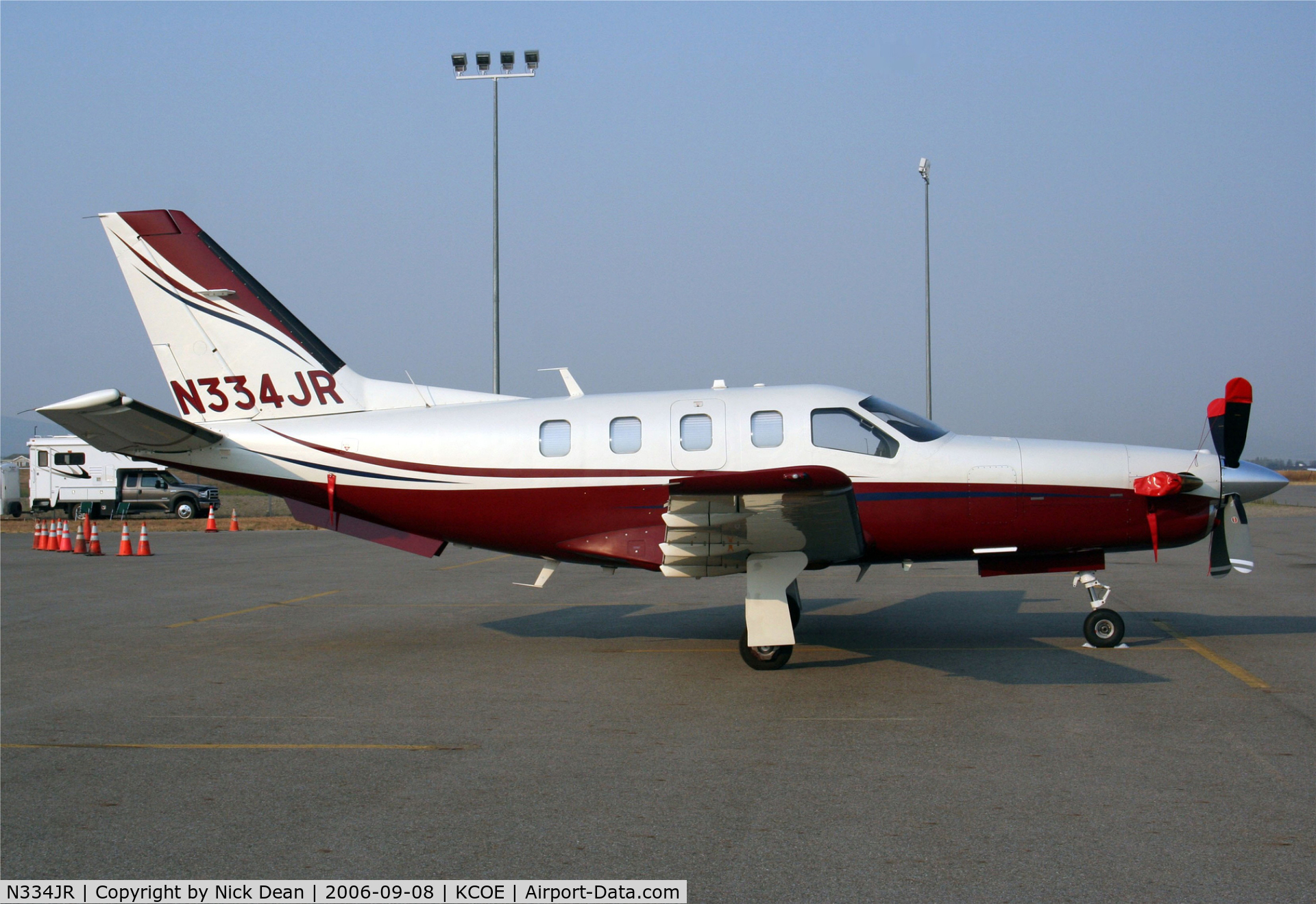 N334JR, 2005 Socata TBM-700 C/N 334, KCOE