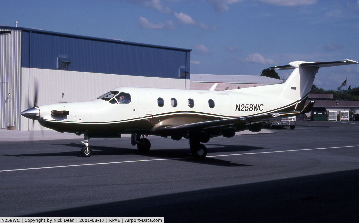 N258WC, 1999 Pilatus PC-12/45 C/N 258, KPAE