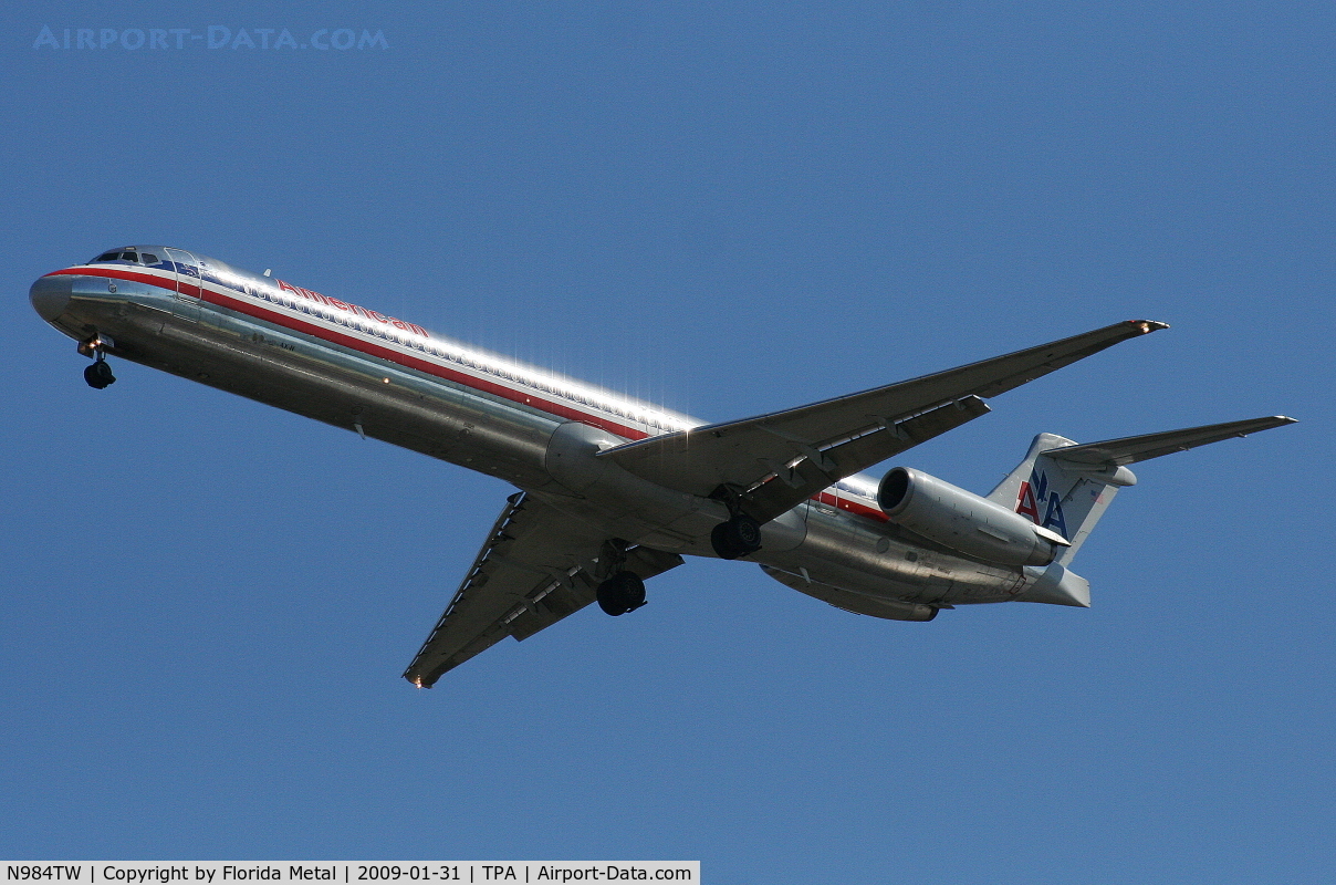 N984TW, 1999 McDonnell Douglas MD-83 (DC-9-83) C/N 53634, American MD-83