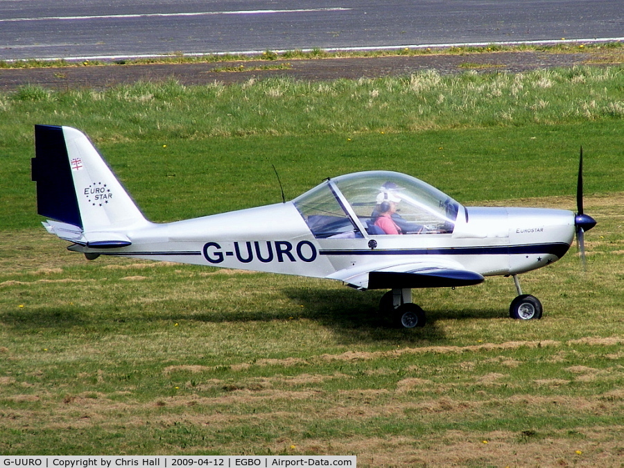 G-UURO, 2006 Aerotechnik EV-97 Eurostar C/N PFA 315-14480, privately owned