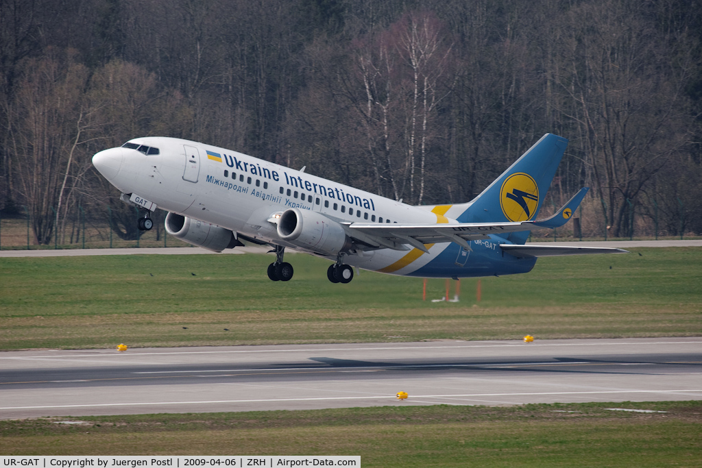 UR-GAT, 1993 Boeing 737-528 C/N 25237, Boeing 737-528