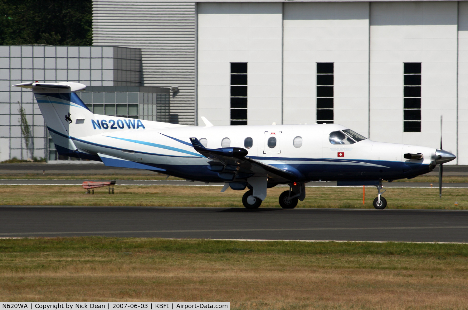 N620WA, 2005 Pilatus PC-12/45 C/N 620, KBFI