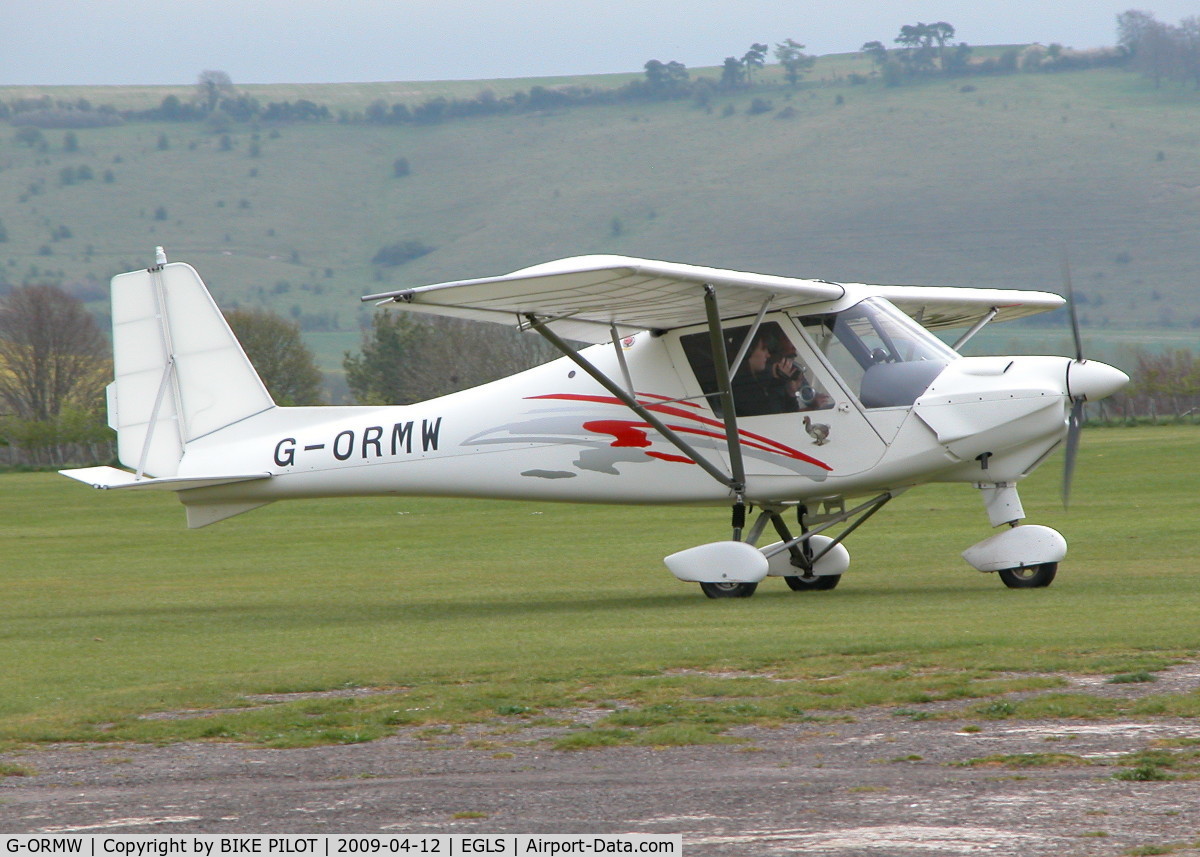 G-ORMW, 2005 Comco Ikarus C42 FB100 C/N 0501-6653, TAXYING TOWARDS THE RWY