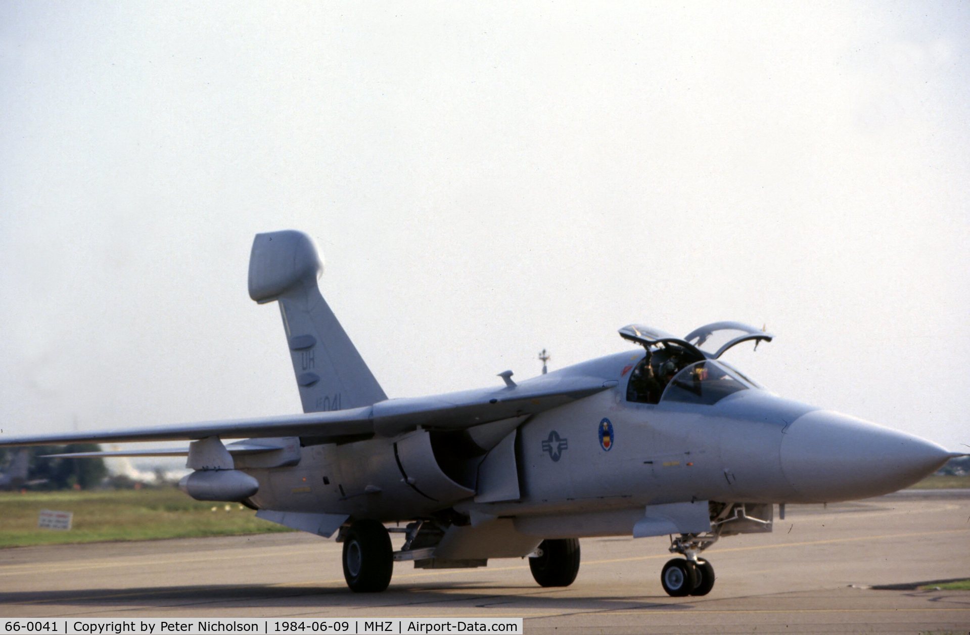 66-0041, General Dynamics EF-111A Raven C/N EF-02, Another view of the 42 ECS Raven, taxying in after display at the 1984 RAF Mildenhall Air Fete.