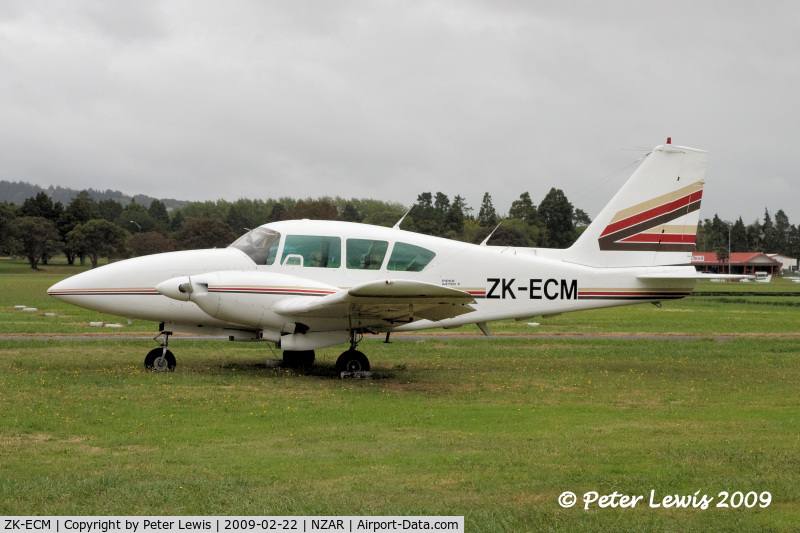 ZK-ECM, Piper PA-23-250 Aztec C/N 27-8154001, Air National Corporate Ltd.