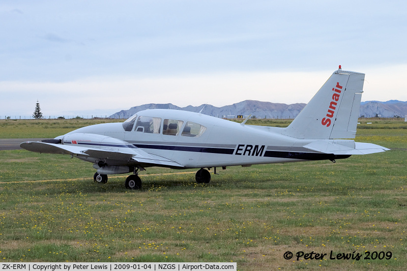 ZK-ERM, Piper PA-23-250 Aztec C/N 27-7405435, Sunair Aviation Ltd., Mt Maunganui