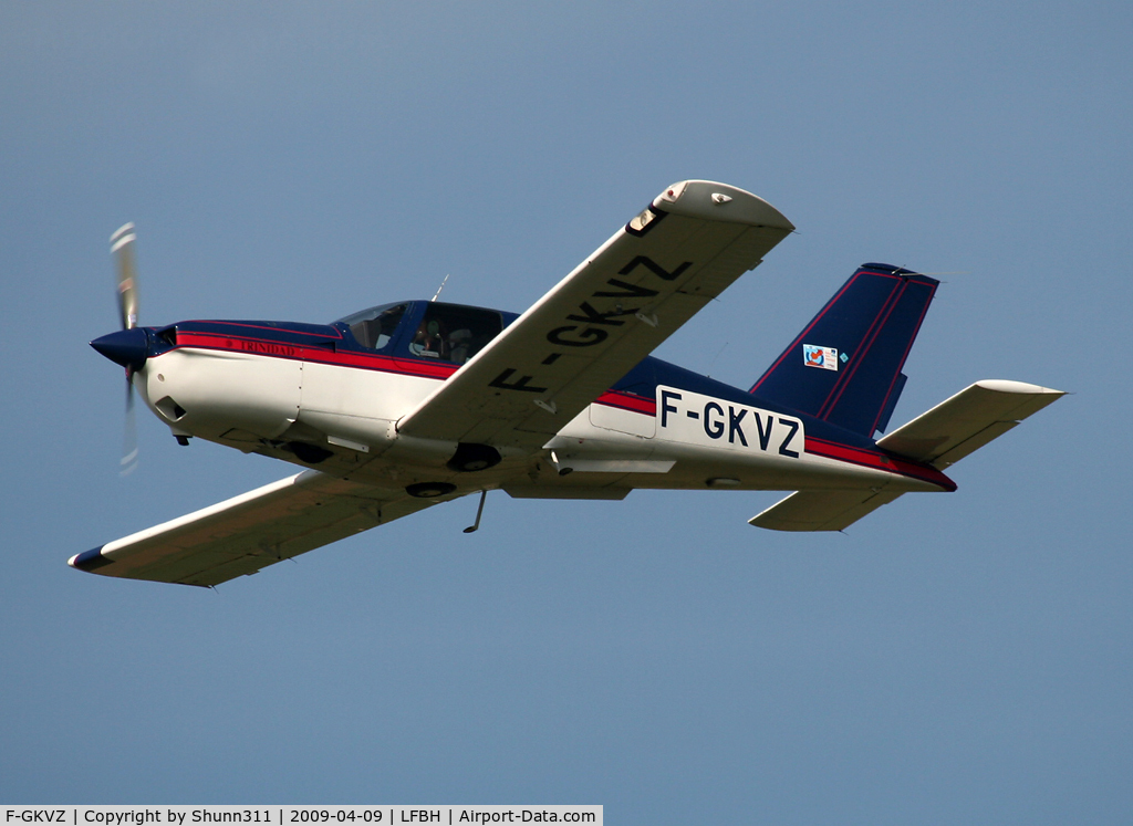 F-GKVZ, Socata TB-20 Trinidad C/N 1329, On take off...