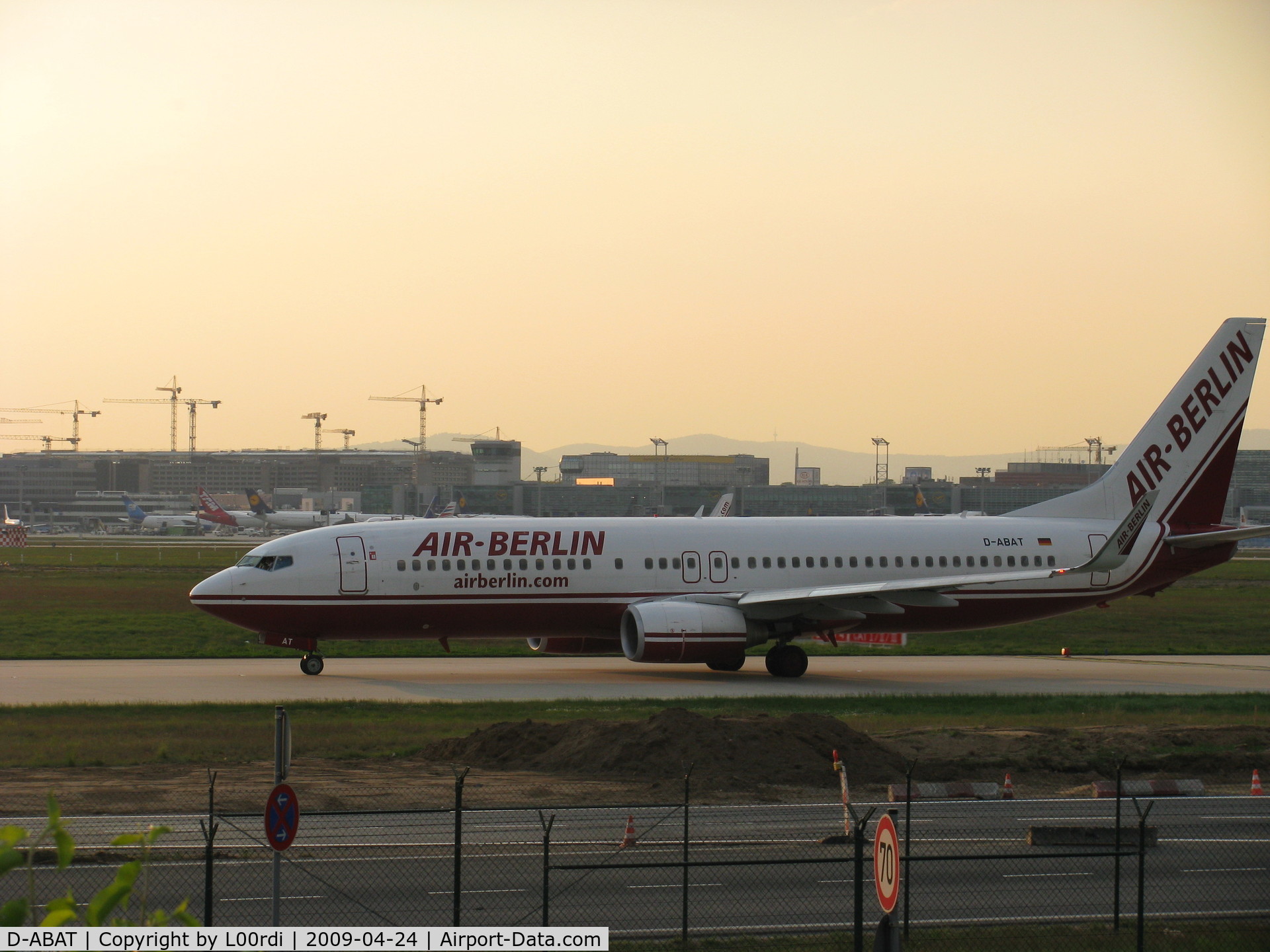 D-ABAT, 1999 Boeing 737-86J C/N 29120, D-ABAT