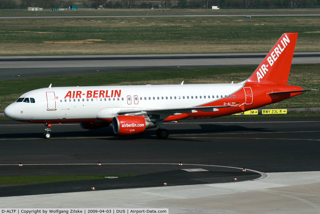 D-ALTF, 2001 Airbus A320-214 C/N 1553, visitor