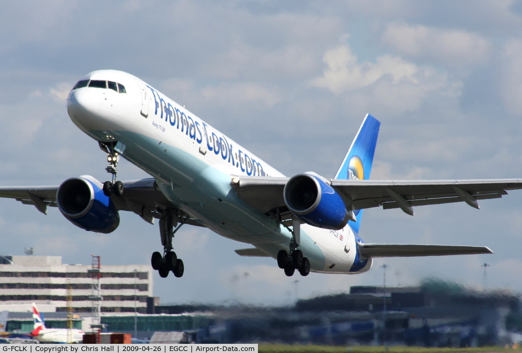 G-FCLK, 1993 Boeing 757-2Y0 C/N 26161, Thomas Cook