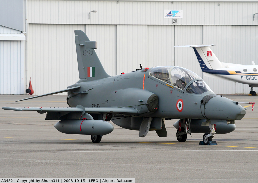 A3482, 2007 British Aerospace Hawk 132 C/N HT003/0903, Night stop for this Hawk delivery to India from Warton...
