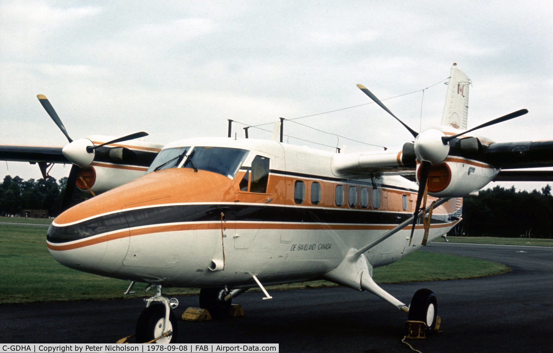 C-GDHA, 1977 De Havilland Canada DHC-6-320 Twin Otter C/N 527, Series 300 Twin Otter at the 1978 Farnborough Airshow.