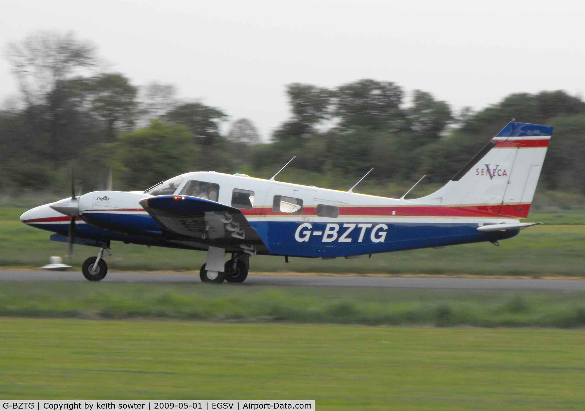 G-BZTG, 1999 Piper PA-34-220T Seneca IV C/N 34-49126, Visiting AIrcraft