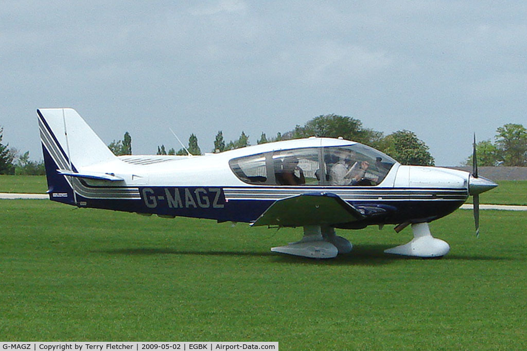 G-MAGZ, 2005 Robin DR-400-500 President C/N 35, Robin DR400/500 At Sywell in May 2009