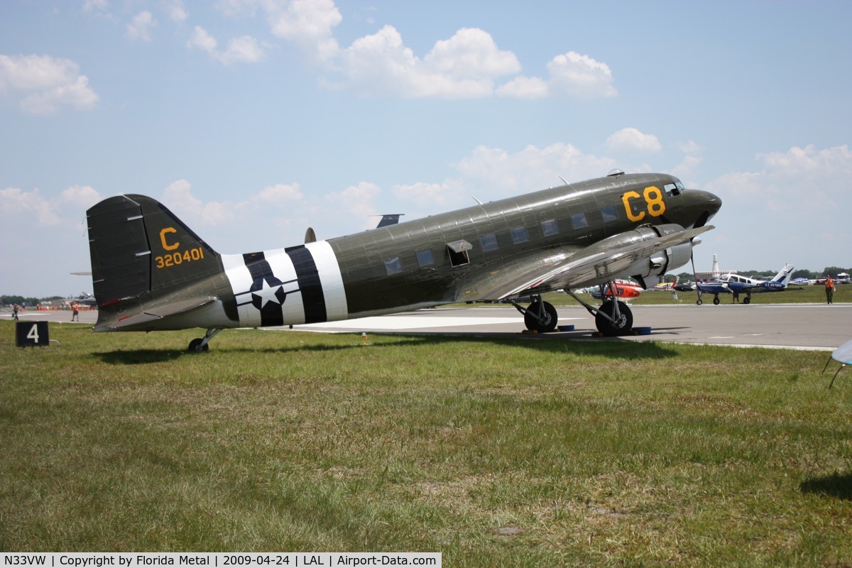 N33VW, 1943 Douglas DC3C-S1C3G (C-47A) C/N 20401, C-47