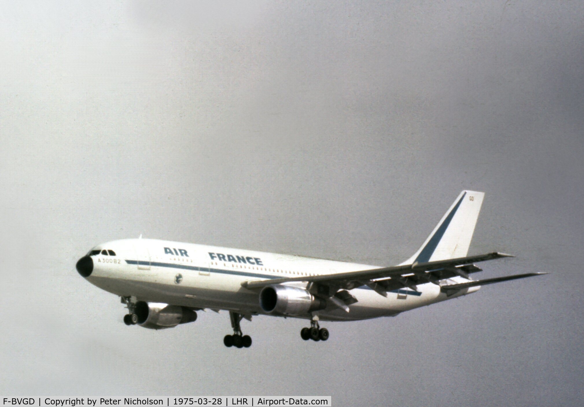 F-BVGD, 1975 Airbus A300B2-1C C/N 10, Airbus A300B2 of Air France on final approach to Heathrow in the Spring of 1975.