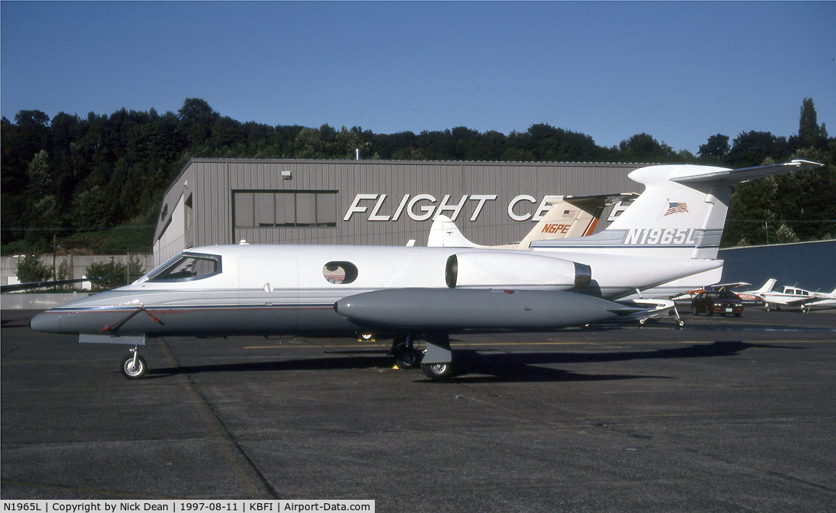 N1965L, 1968 Learjet 24A C/N 012, KBFI
