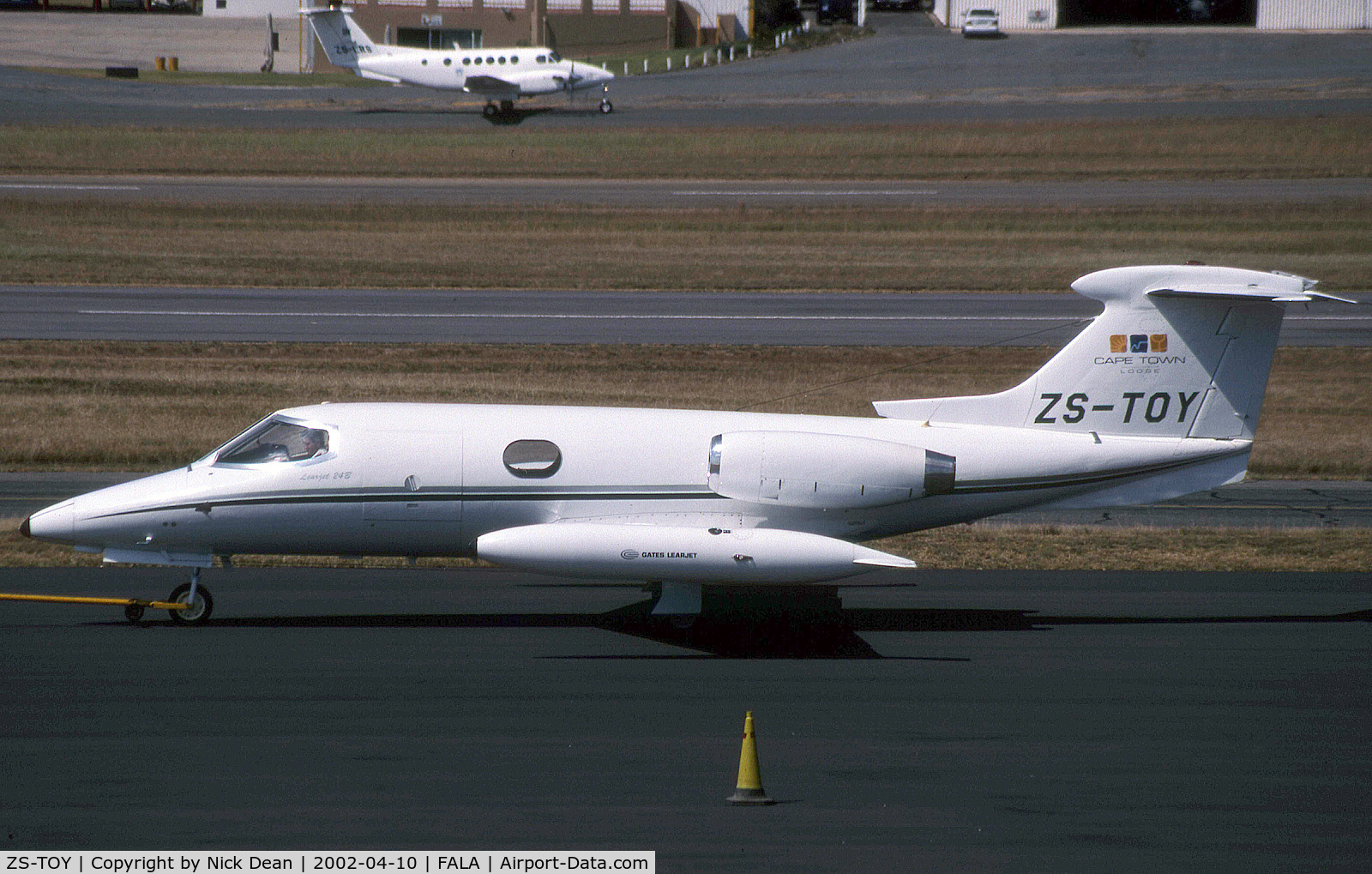 ZS-TOY, 1969 Learjet 24B C/N 24B-219, FALA
