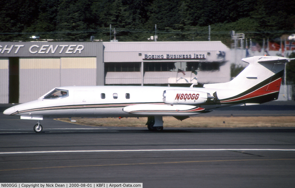 N800GG, 1968 Learjet Inc 25 C/N 008, KBFI