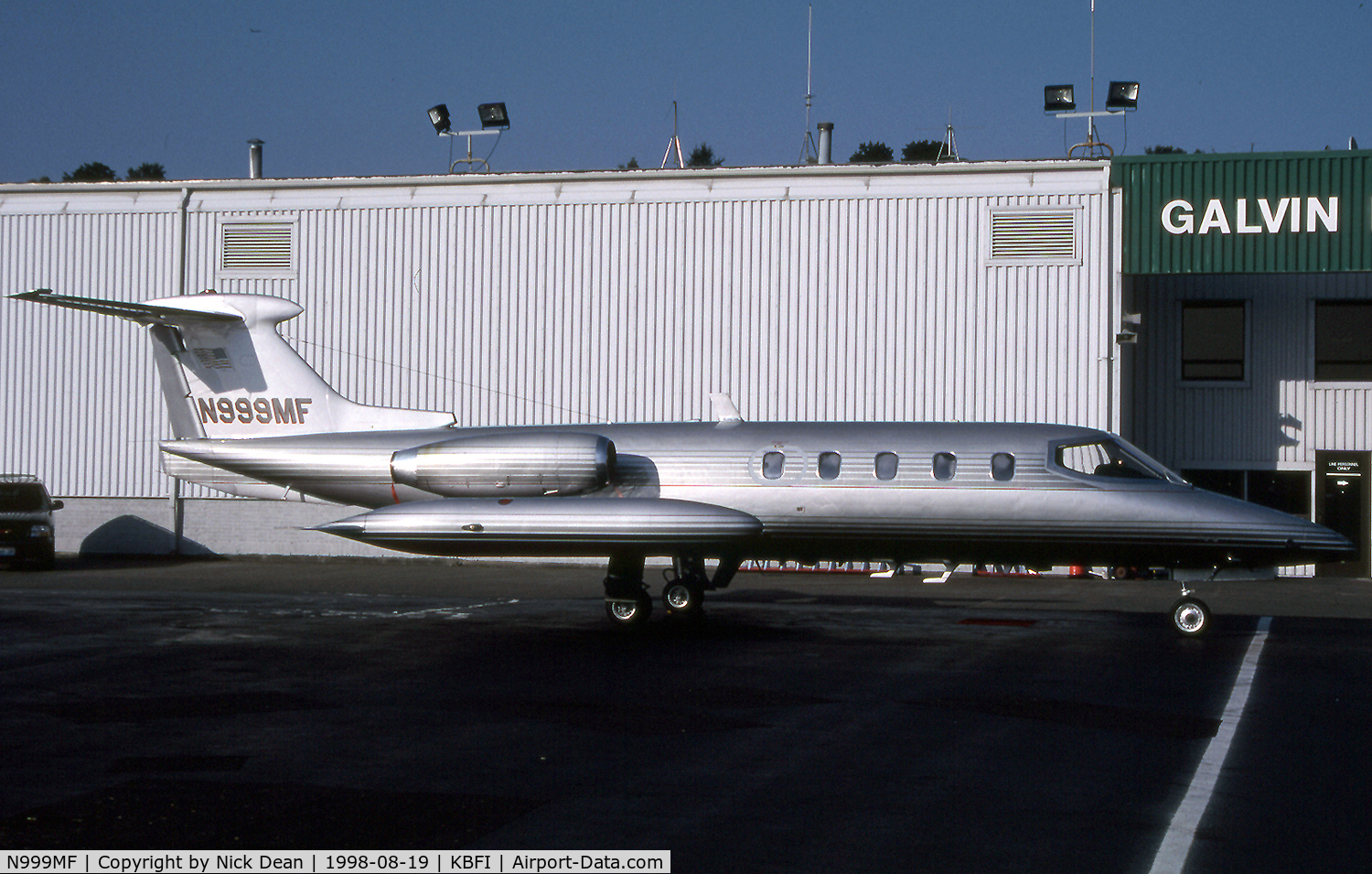 N999MF, 1969 Learjet 25 C/N 050, KBFI