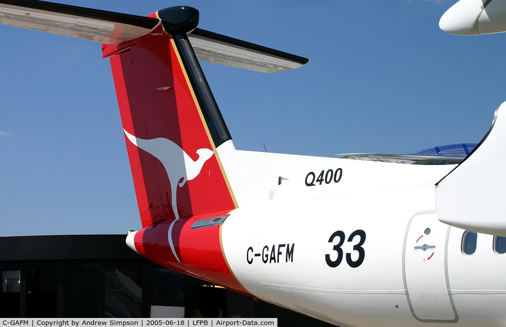 C-GAFM, 2000 De Havilland Canada DHC-8-402Q Dash 8 C/N 4017, 2005 Paris Airshow.