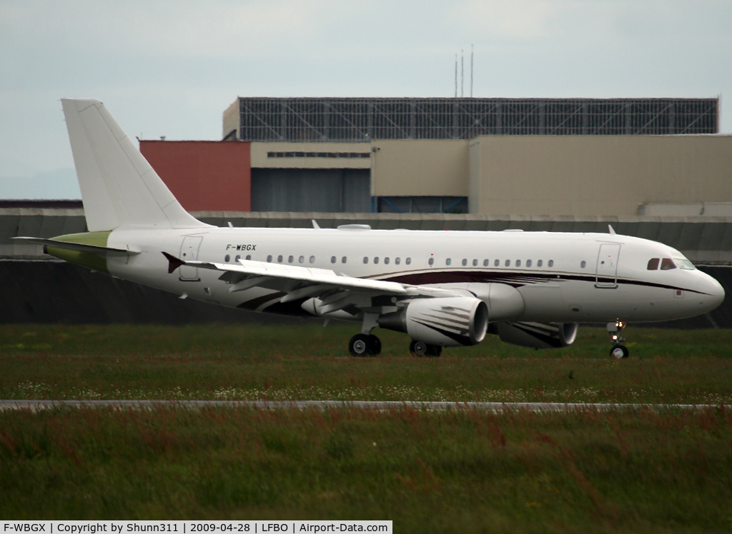 F-WBGX, 2007 Airbus A319-115CJ C/N 3356, C/n 3356 - Arriving for Airbus Corporate Jet Center...