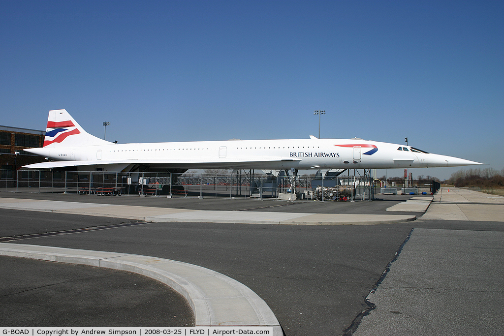 G-BOAD, 1976 Aerospatiale-BAC Concorde 1-102 C/N 100-010, Stored at the old Floyd Bennett Field site in New York.