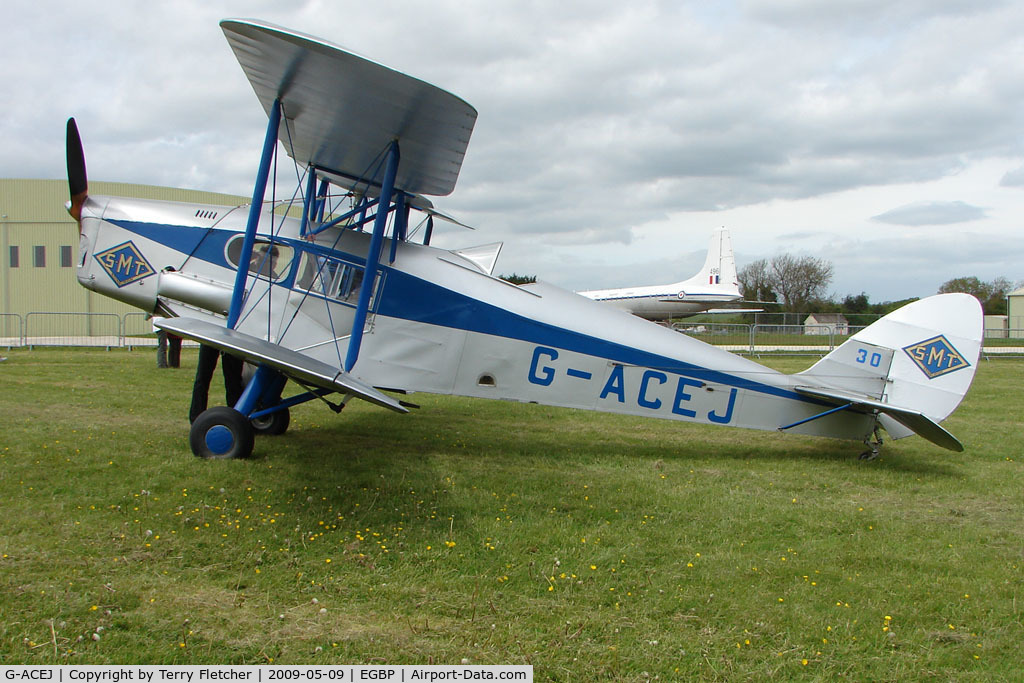 G-ACEJ, 1933 De Havilland DH.83 Fox Moth C/N 4069, 1933 DH83 Fox Moth at Kemble on Great Vintage Flying Weekend