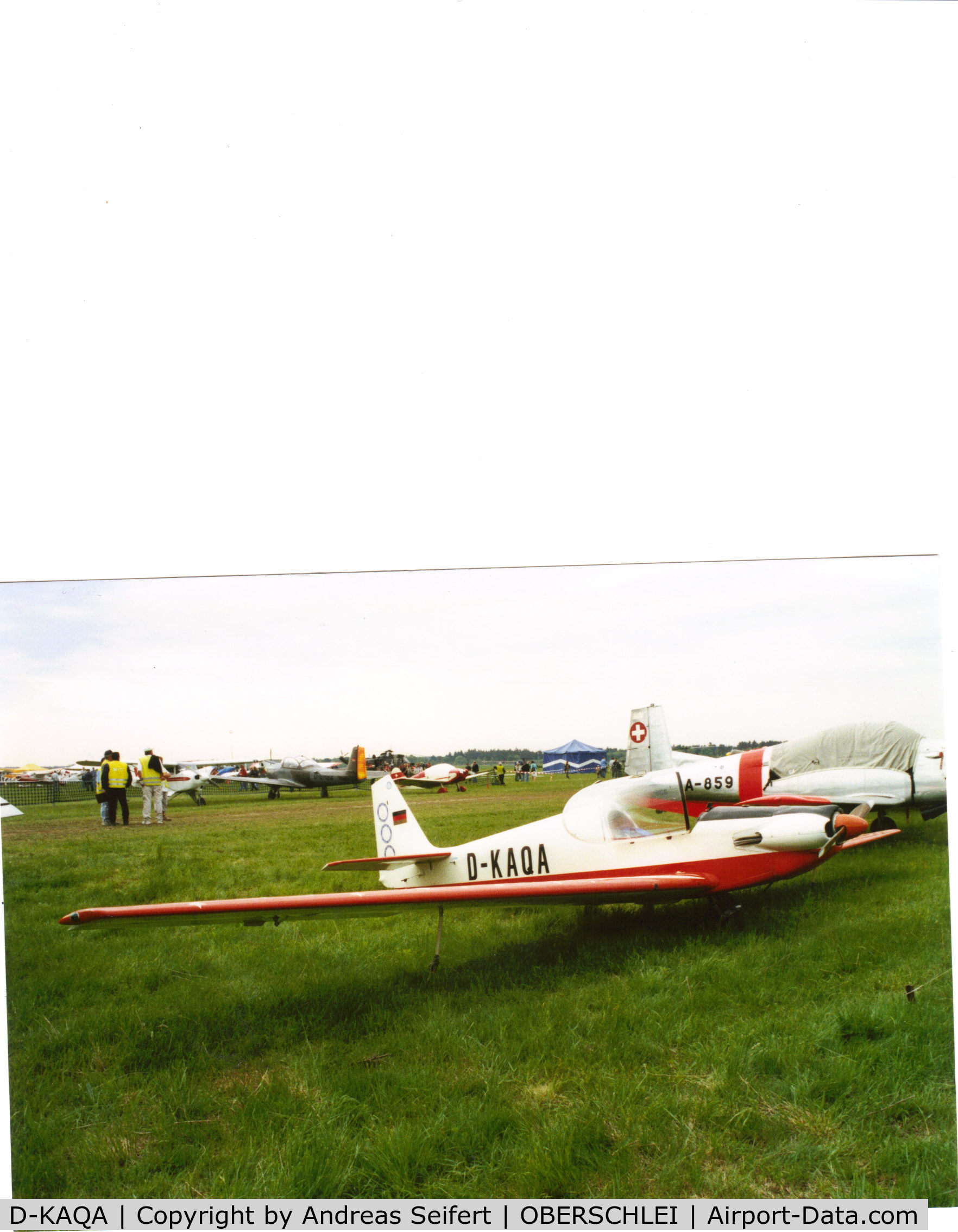 D-KAQA, Sportavia-Putzer Fournier RF-4D C/N 4038, Oberschleissheim 2003