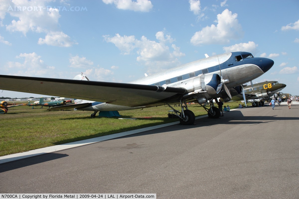N700CA, 1943 Douglas DC-3C (C-47A-10-DK) C/N 12438, DC-3