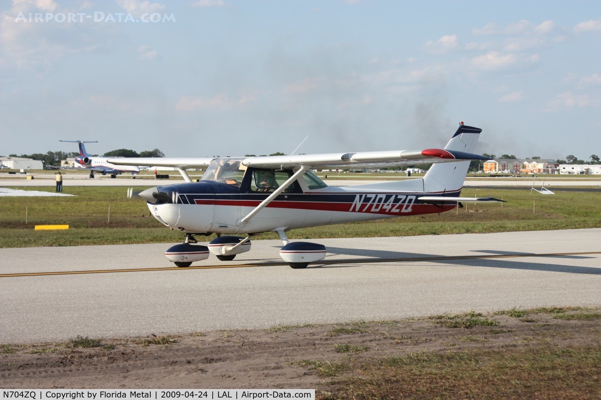 N704ZQ, 1976 Cessna 150M C/N 15079006, Cessna 150M