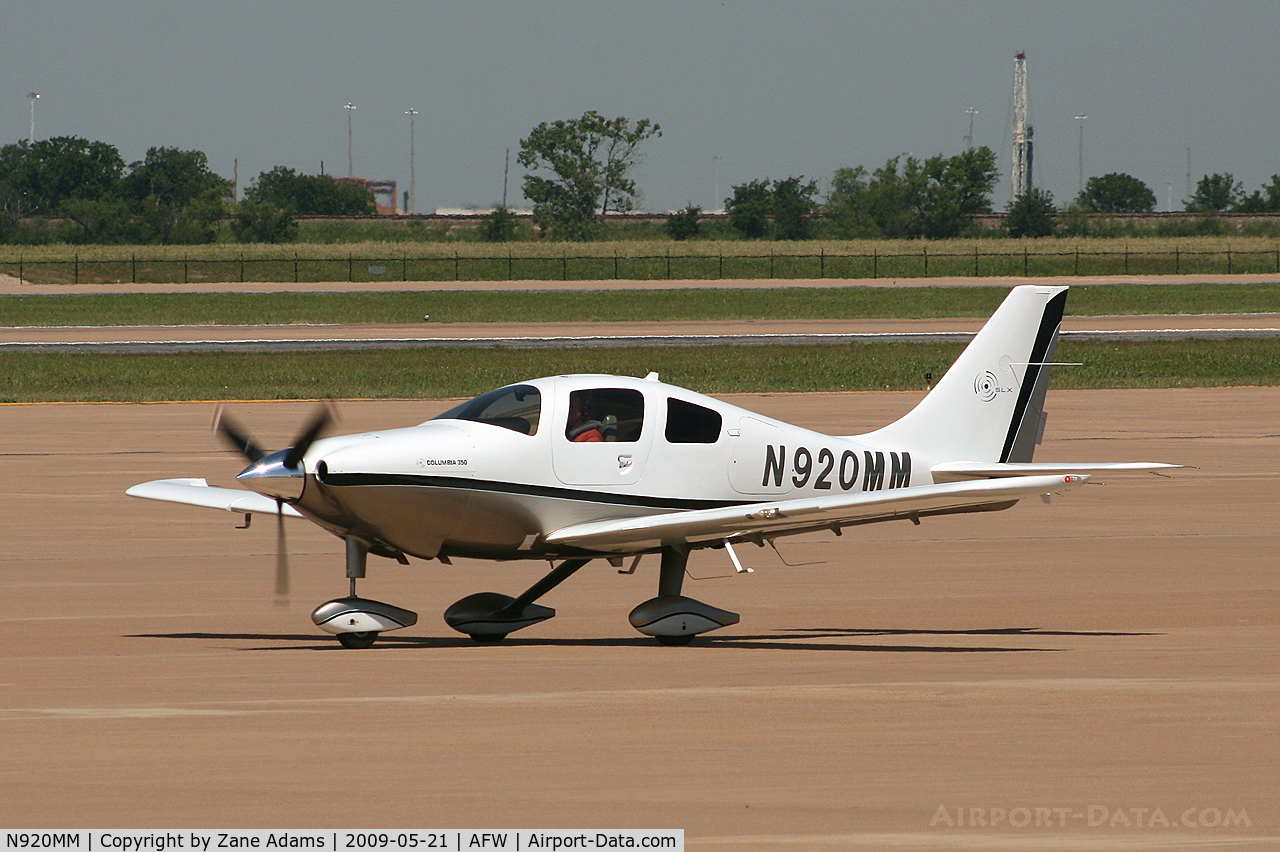N920MM, 2007 Columbia Aircraft Mfg LC42-550FG C/N 42558, At Alliance, Fort Worth