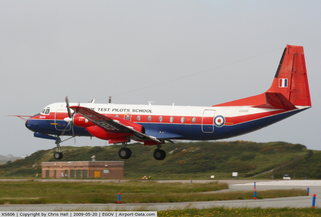 XS606, 1966 Hawker Siddeley HS-780 Andover C1 C/N Set 13/BN1, Empire Test Pilots School Hawker Siddeley Andover C.1