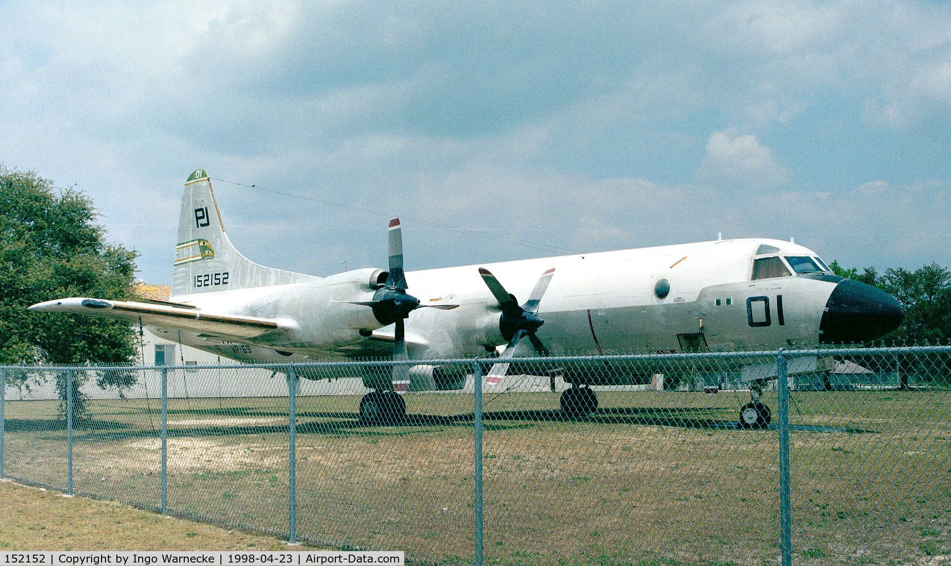 152152, Lockheed P-3A-50-LO Orion C/N 185-5122, Lockheed P-3A Orion at the Museum of Naval Aviation, Pensacola FL