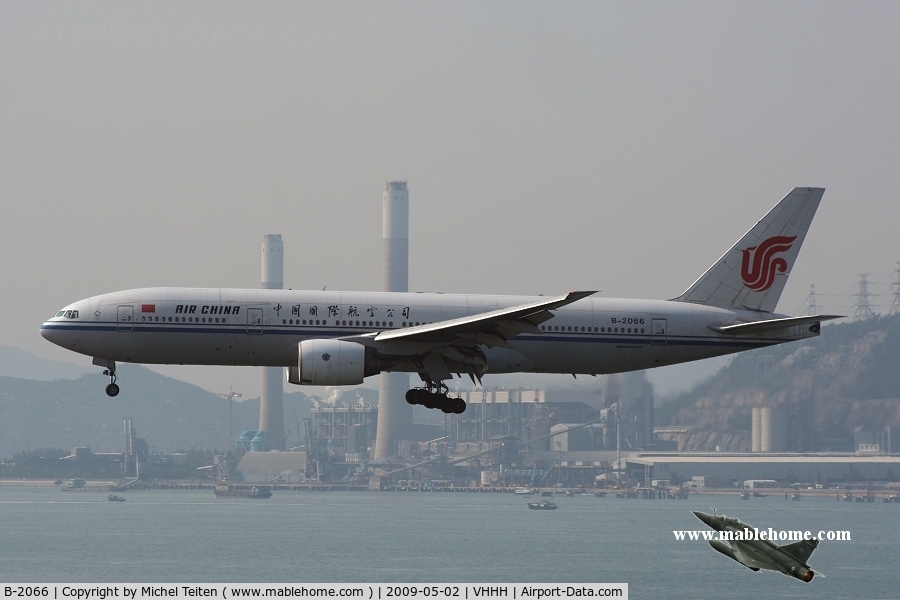 B-2066, 2000 Boeing 777-2J6 C/N 29745, Air China
