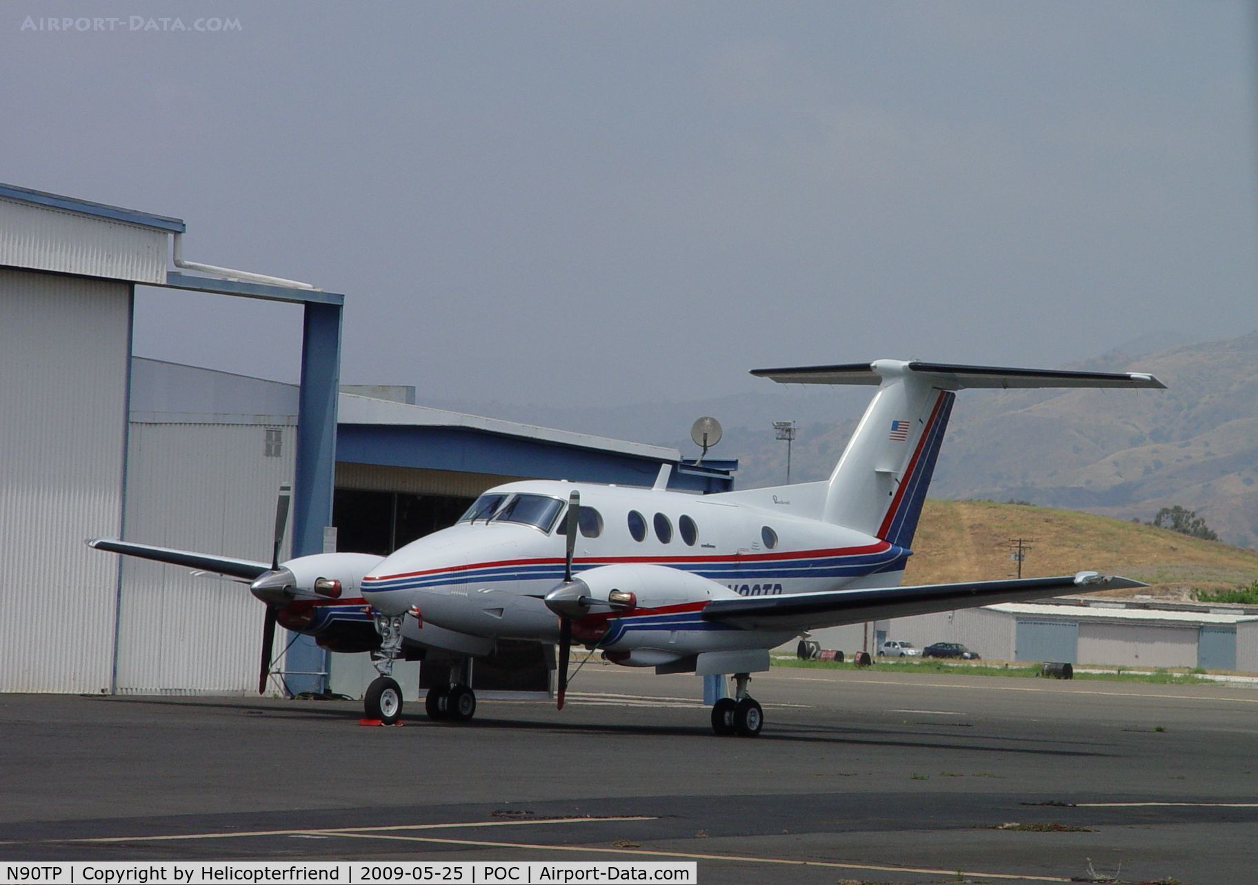 N90TP, 1980 Beech F90 King Air C/N LA-66, Parked waiting to be looked at