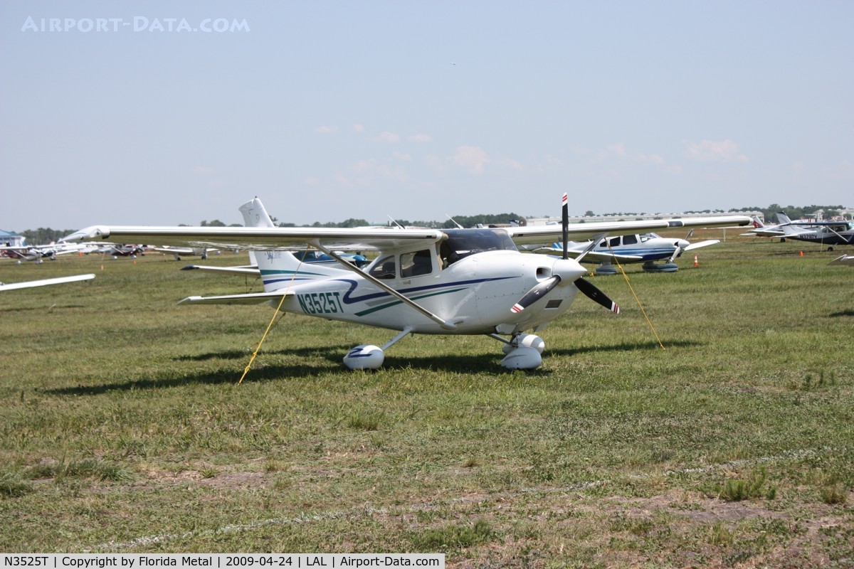N3525T, 2001 Cessna 182T Skylane C/N 18280965, Cessna 182T