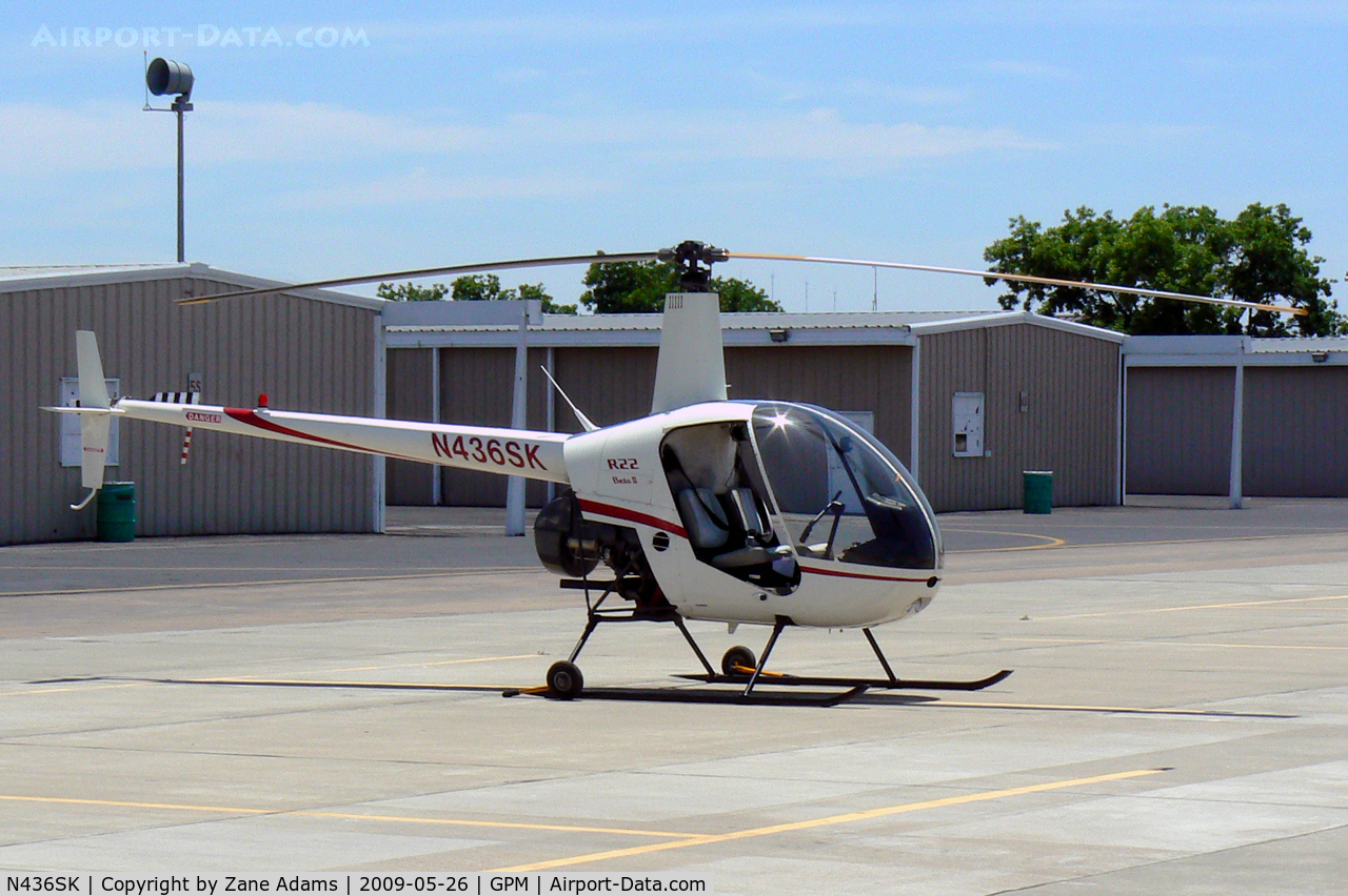 N436SK, 1999 Robinson R22 C/N 2954, At Grand Prairie Municipal