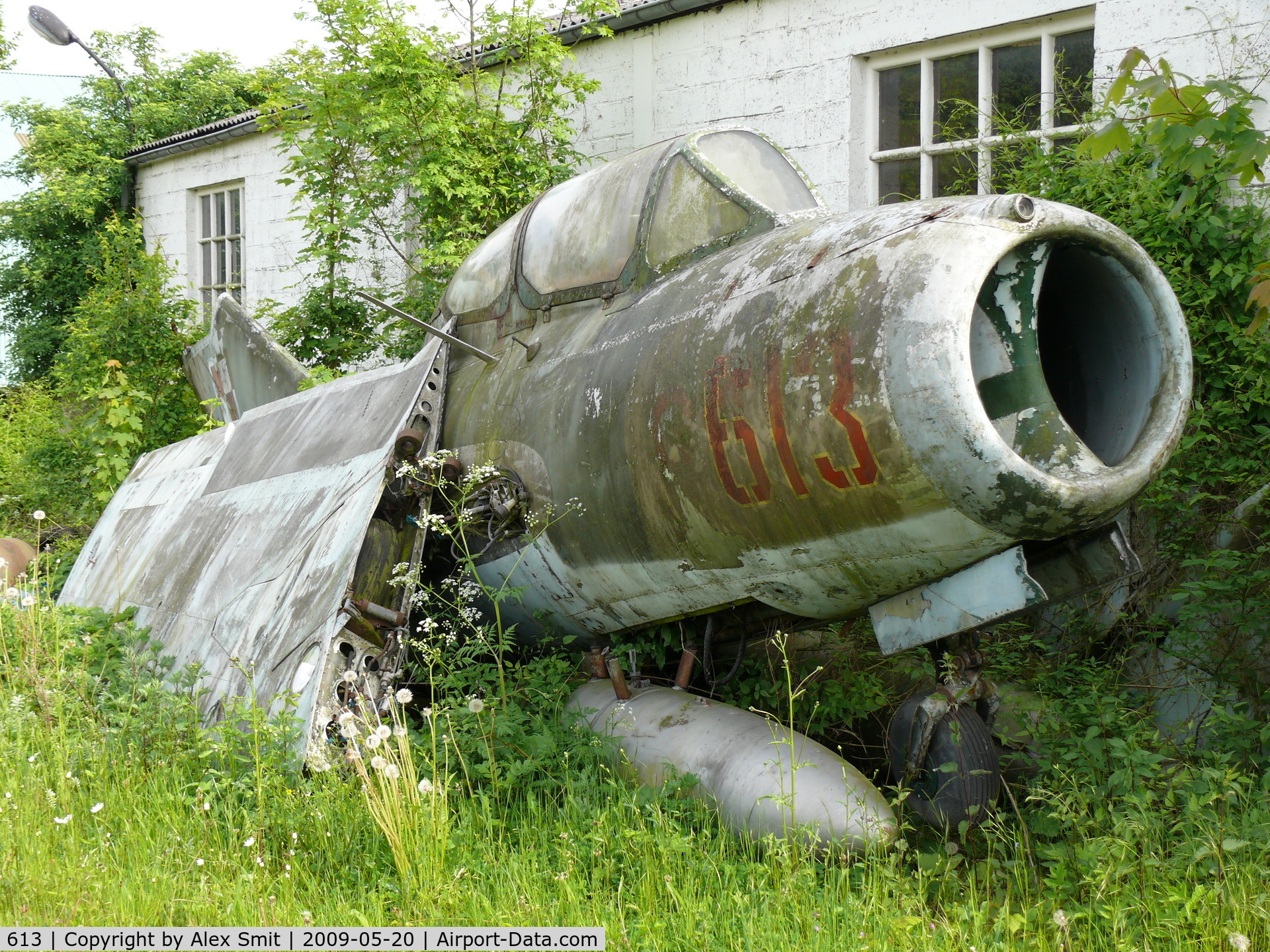 613, PZL-Mielec Lim-2 (MiG-15bis) C/N 612713, Mikoyan Gurevich SB LIM-2/Mig15 Fagot 613 ex Polish Air Force stored in a bad shape stored at a Toyota dealer in Neuville - Belgium