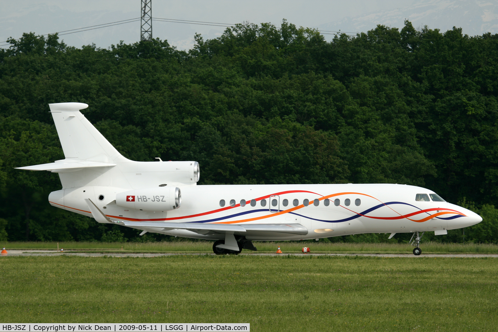 HB-JSZ, 2007 Dassault Falcon 7X C/N 004, LSGG