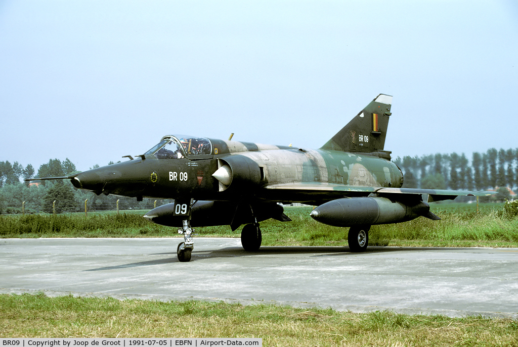 BR09, Dassault Mirage 5BR C/N 309, Participant of the 1991 air day.