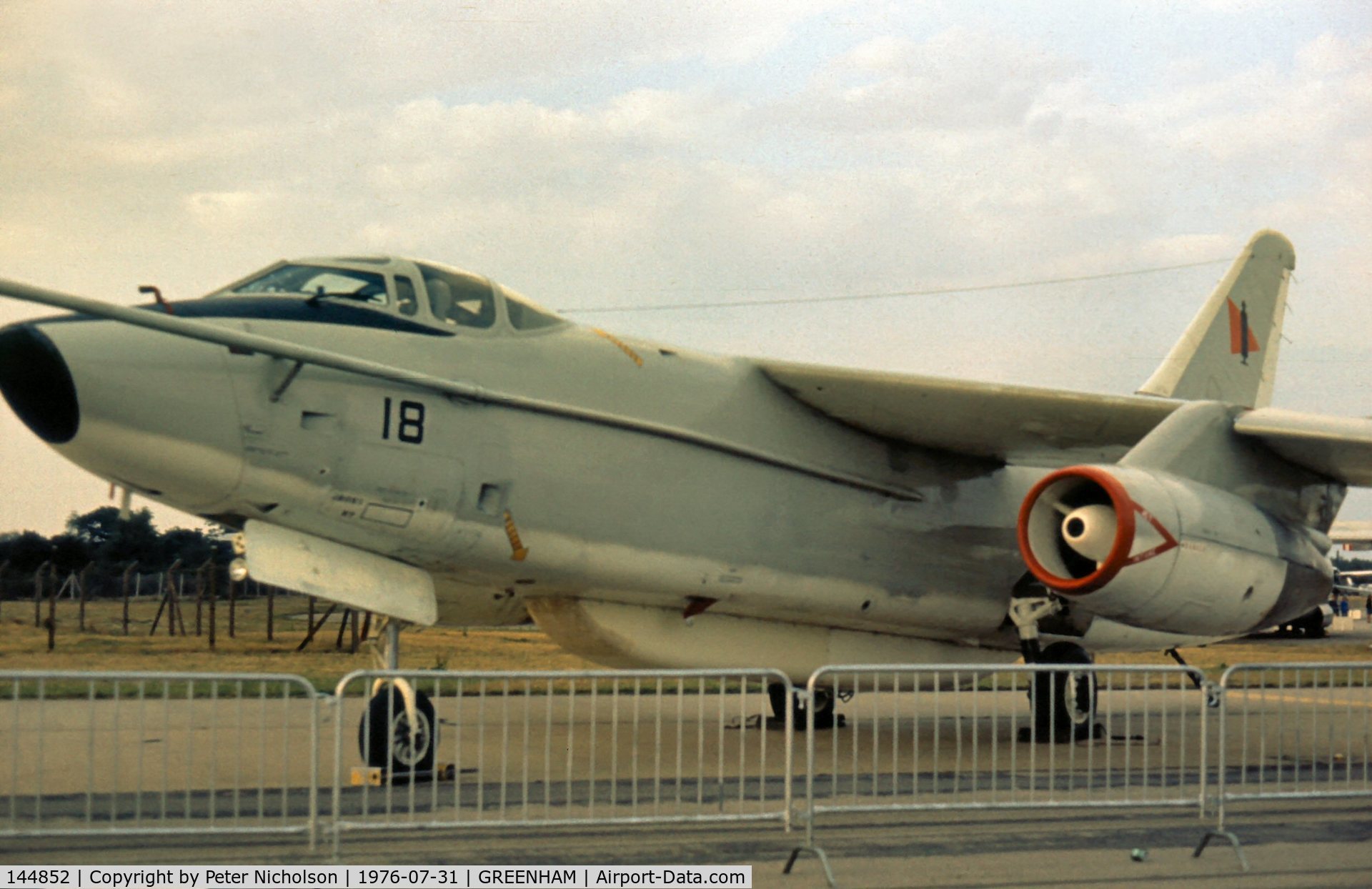 144852, Douglas EA-3B Skywarrior C/N 12098, Another view of the VQ-2 EA-3B Skywarrior at the 1976 Intnl Air Tattoo at RAF Greenham Common.
