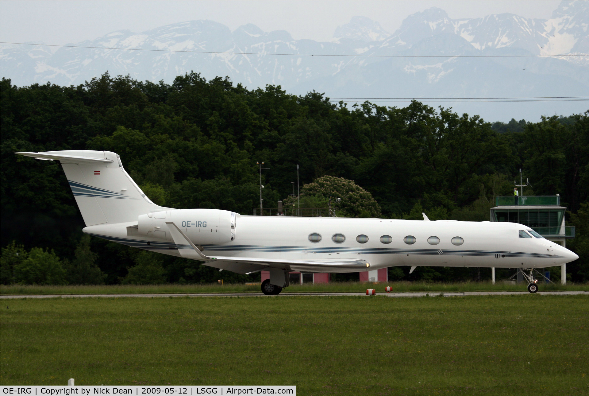 OE-IRG, 2006 Gulfstream Aerospace V-SP G550 C/N 5139, LSGG